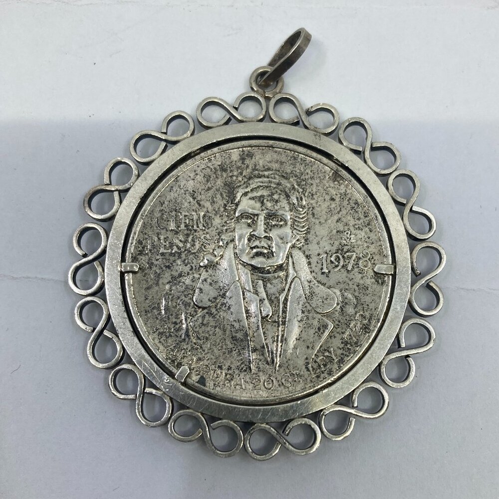 Vtg 1978 cien pesos sterling 38 grams necklace pendant